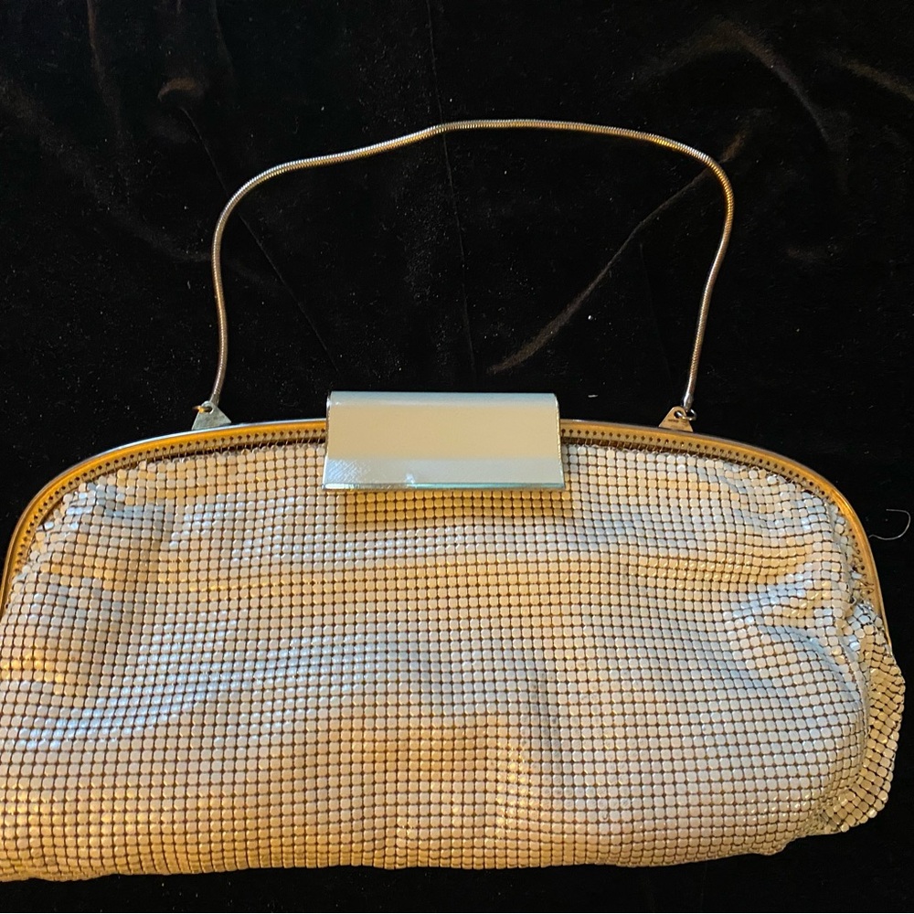 Chic Cream Mesh Wristlet Clutch